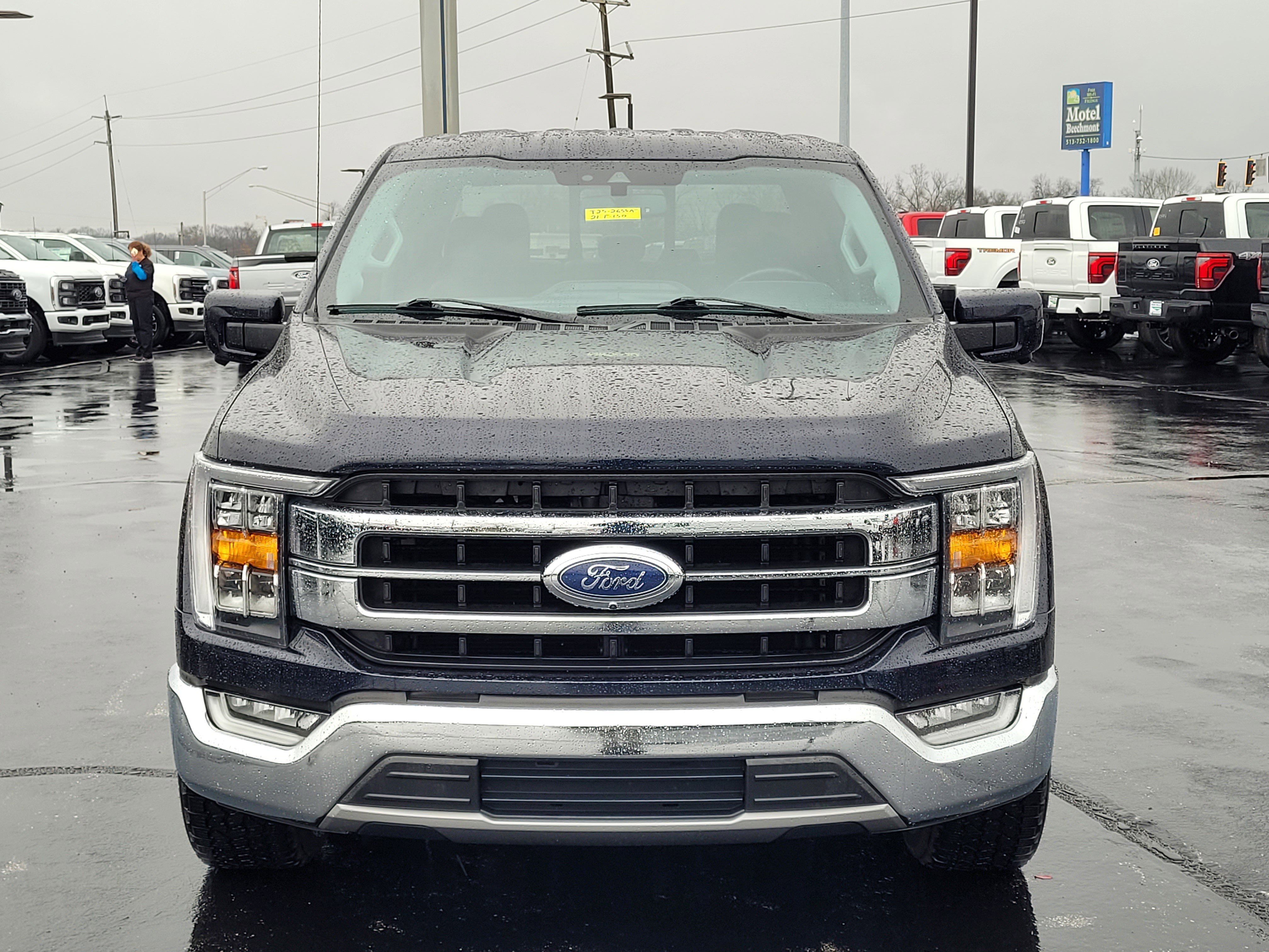 Used 2021 Ford F150 Lariat w/ Trailer Tow Package image 9