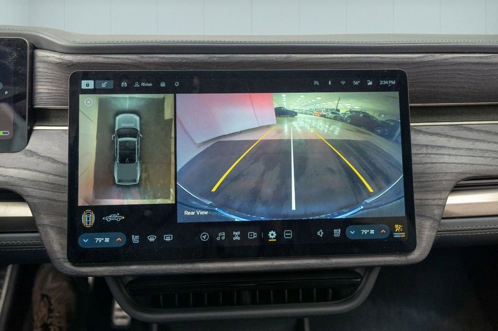 Used 2022 Rivian R1T Adventure image 13