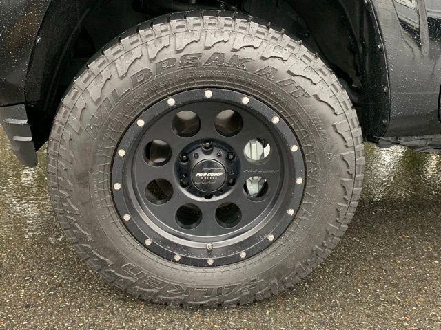 Used 2023 Toyota Tacoma SR image 10