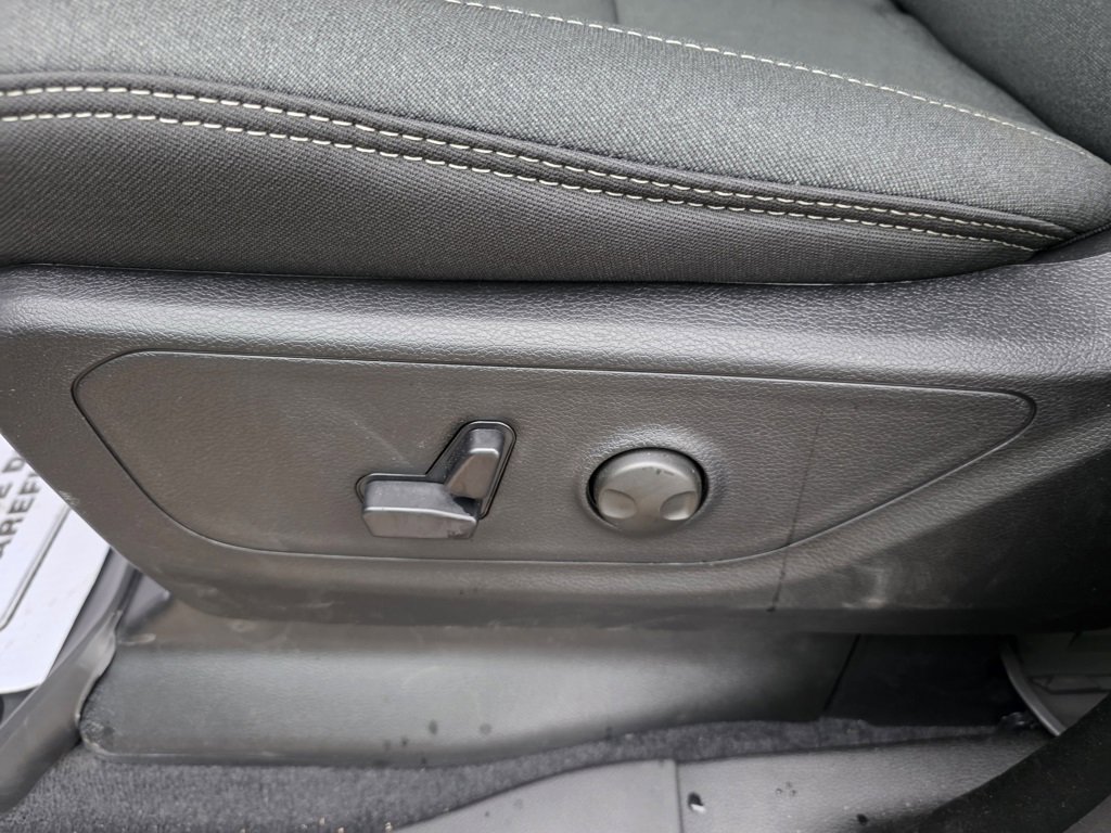 New 2026 RAM 1500 4x4 Crew Cab image 27