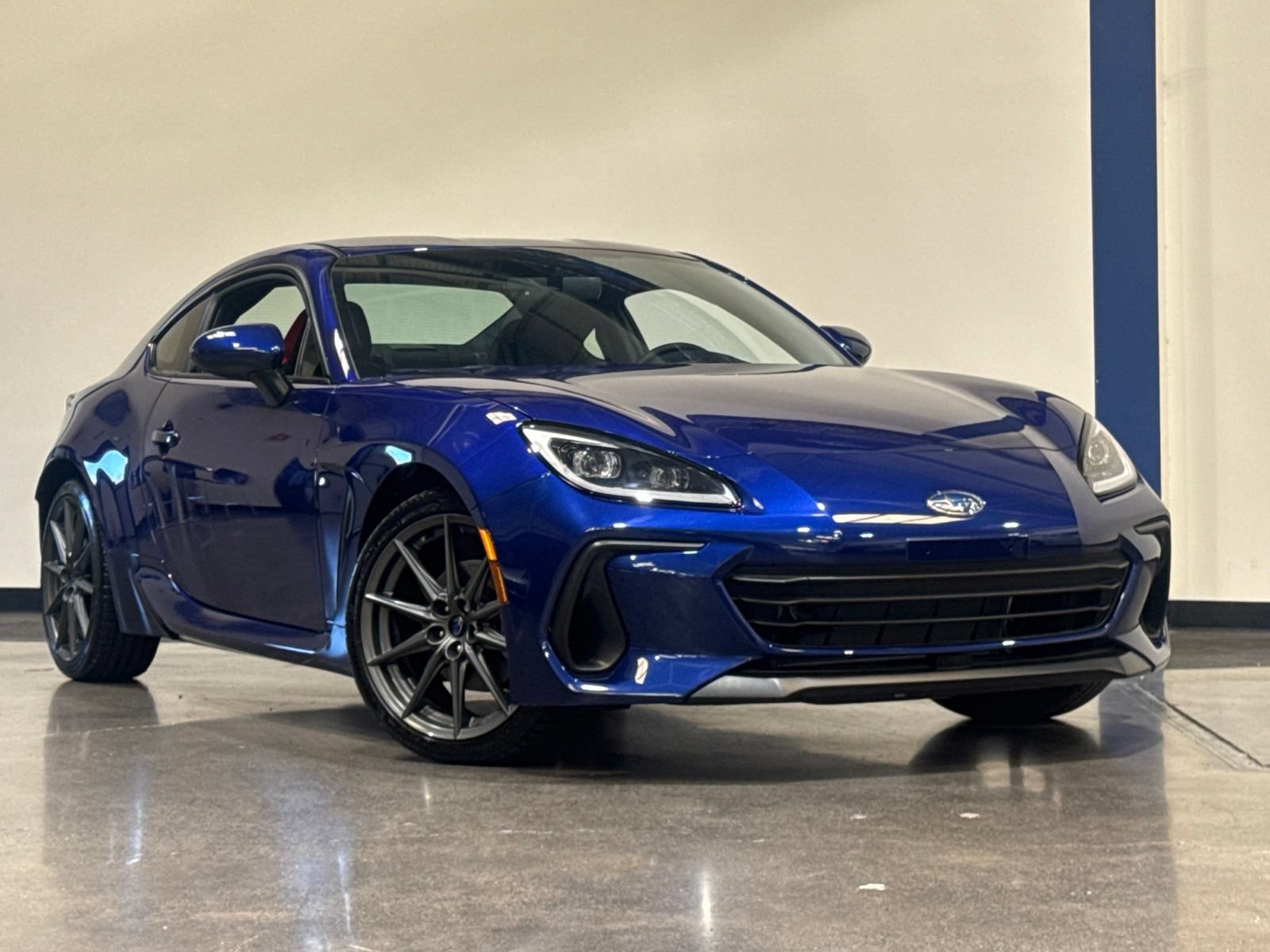 Used 2025 Subaru BRZ Limited w/ Popular Package 2 RWD image 2