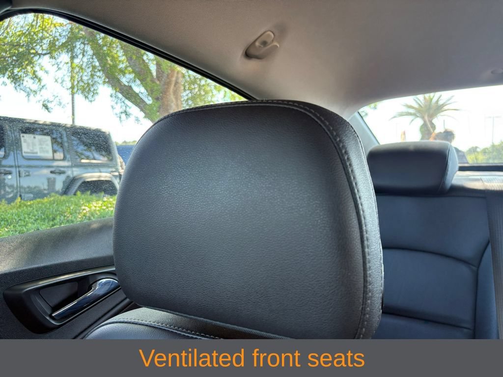 Used 2024 Chevrolet Malibu LT FWD image 12