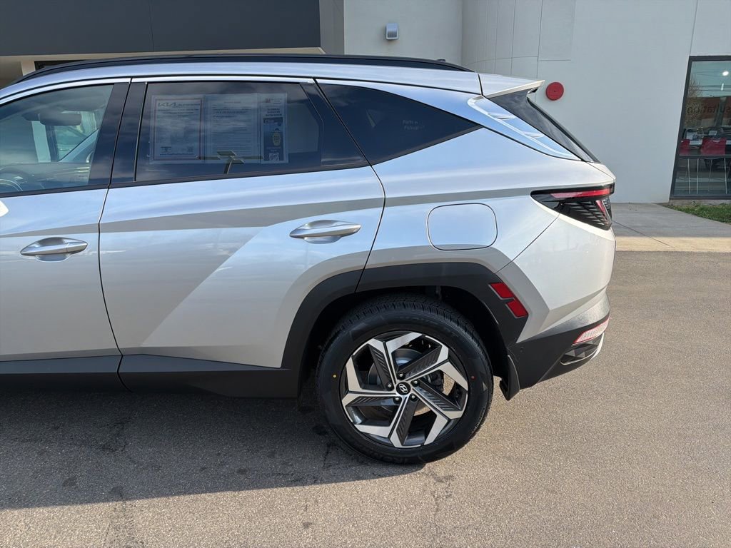 Used 2023 Hyundai Tucson Limited image 9