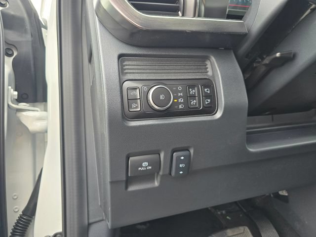 New 2026 Ford F250 Lariat w/ Black Appearance Package AWD/4WD image 22