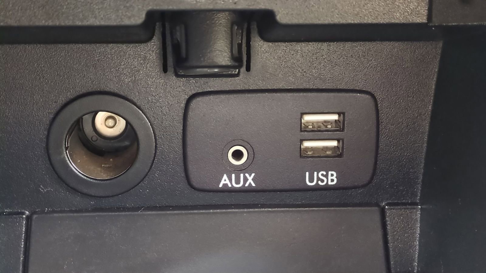 Used 2015 Subaru Outback 2.5i Limited image 33