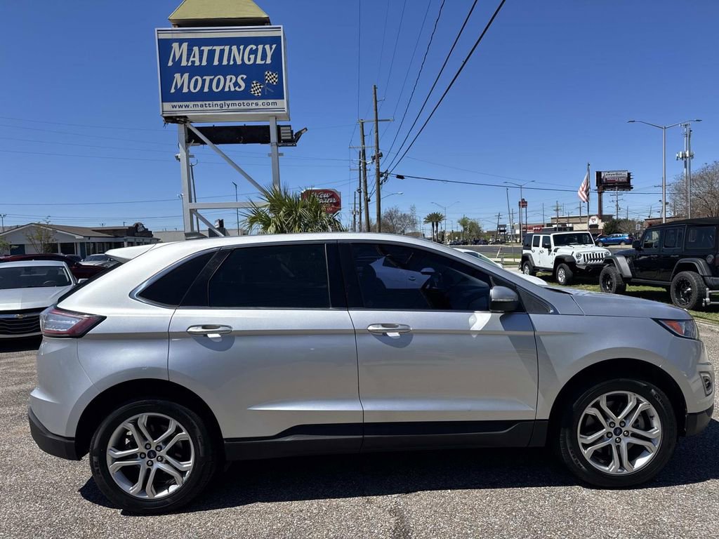 Used 2018 Ford Edge Titanium w/ Equipment Group 301A image 10