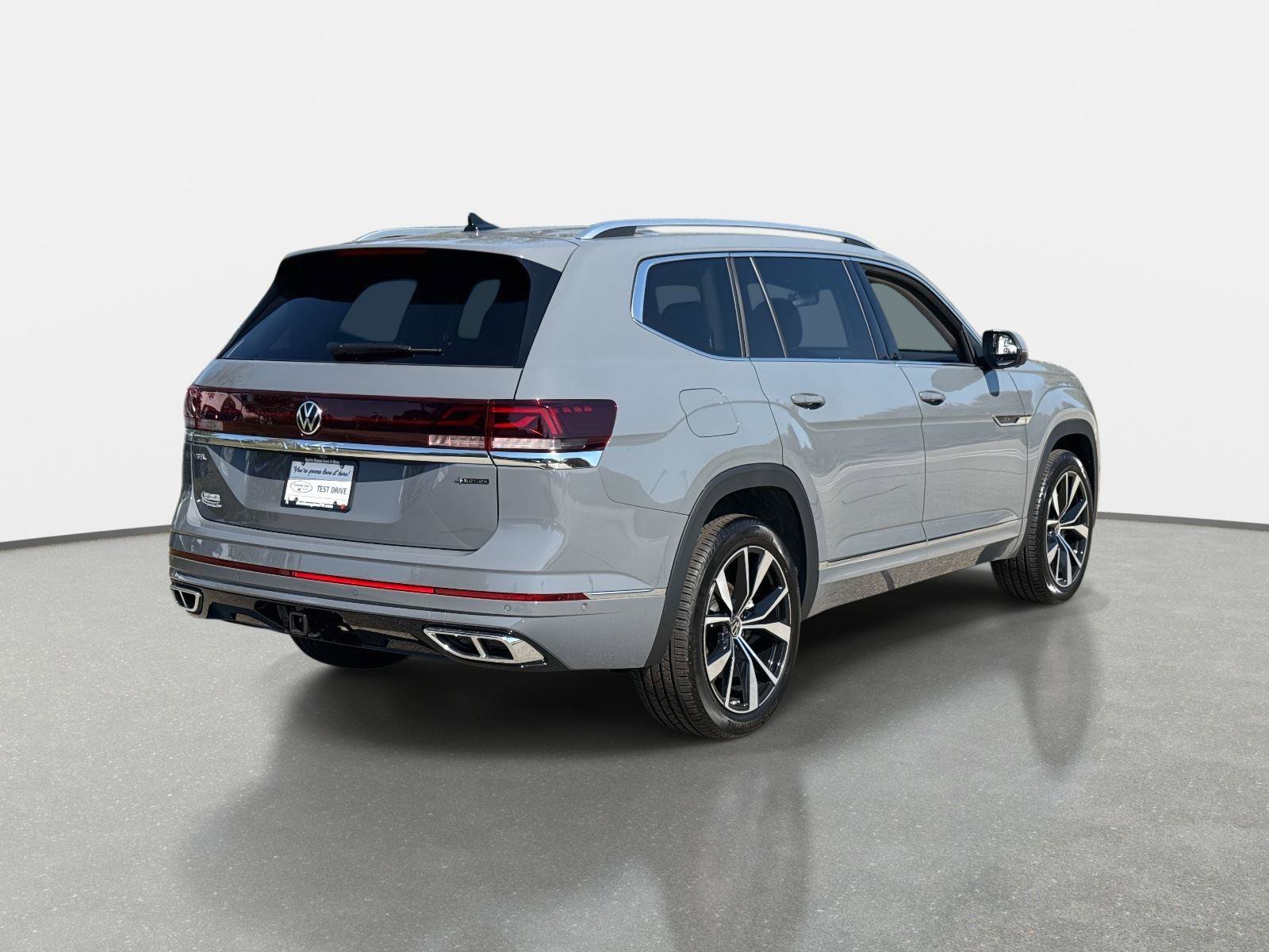 New 2026 Volkswagen Atlas SEL Premium R-Line image 5