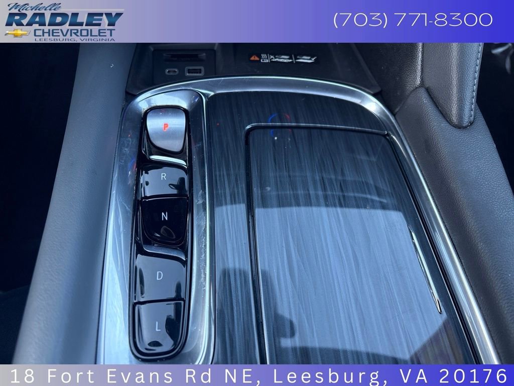 Used 2023 Buick Enclave Essence w/ Experience Buick Package image 21