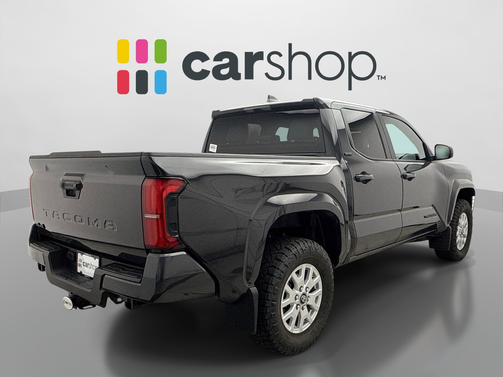 Used 2025 Toyota Tacoma SR5 AWD/4WD image 5