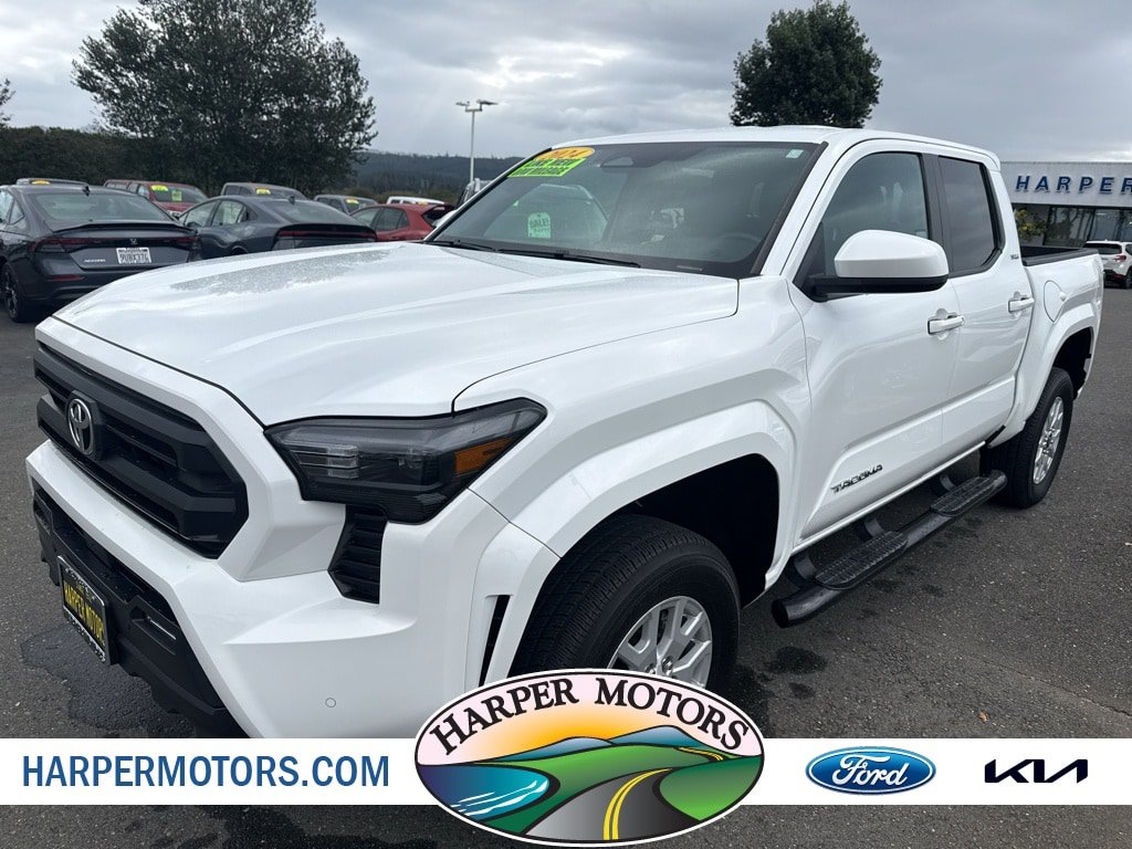 Used 2024 Toyota Tacoma SR5 w/ SR5 Upgrade Package