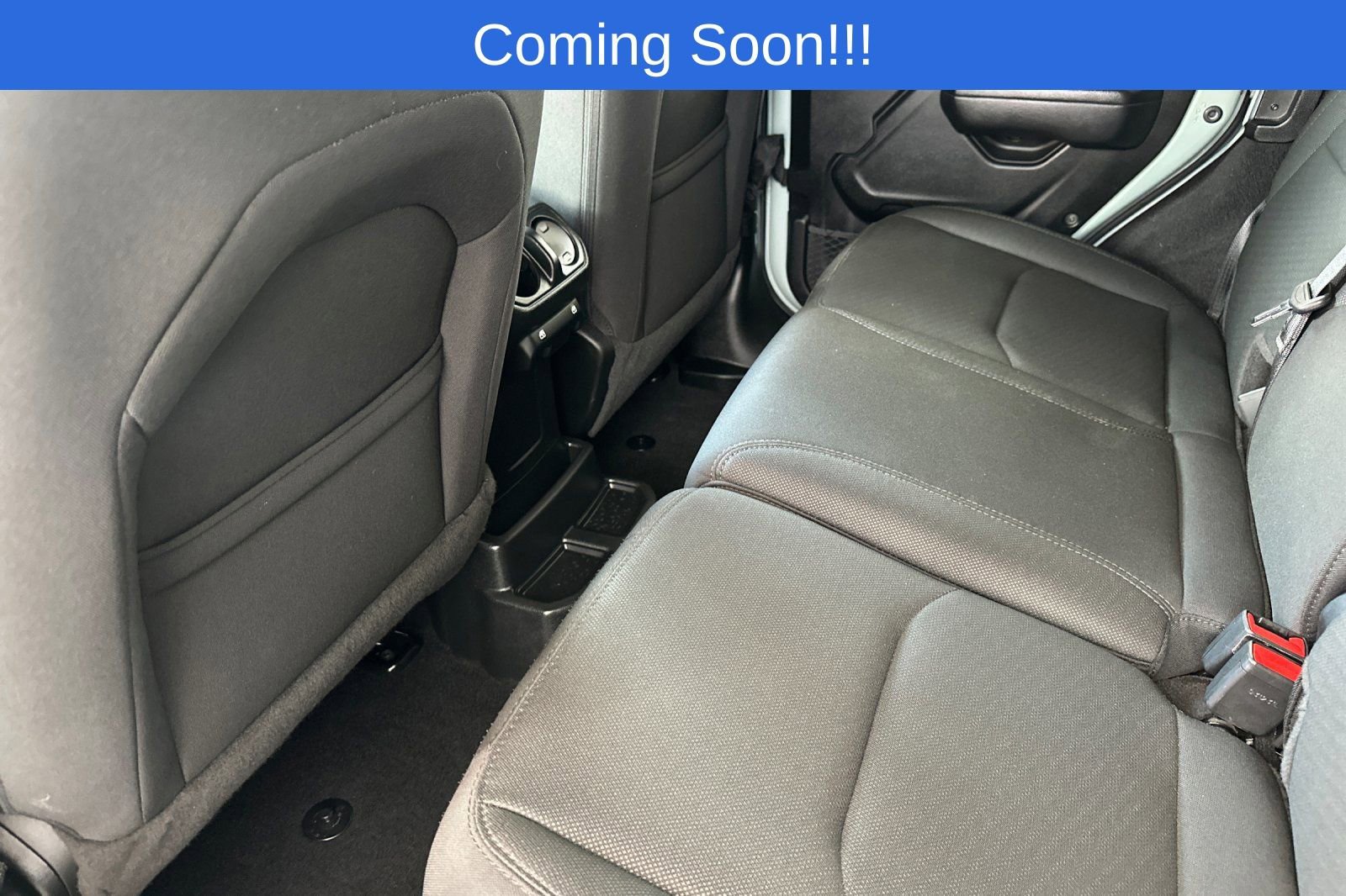 Used 2023 Jeep Wrangler Unlimited w/ Convenience Group image 12