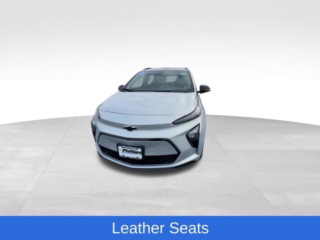 Used 2022 Chevrolet Bolt EUV Premier w/ Sun & Sound Package video 3