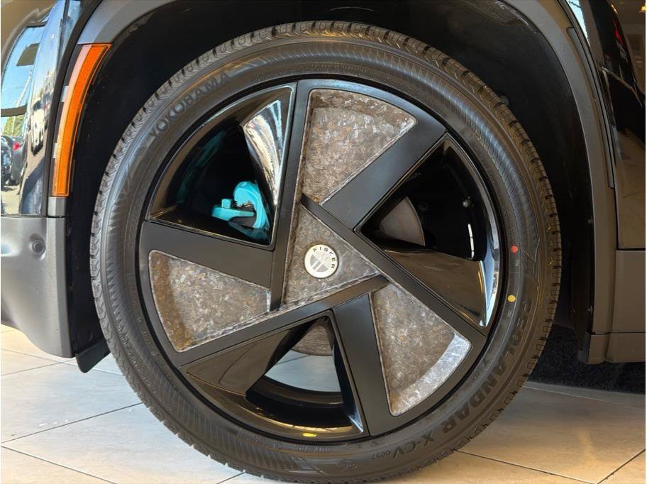 Used 2023 Fisker Ocean One AWD/4WD image 9