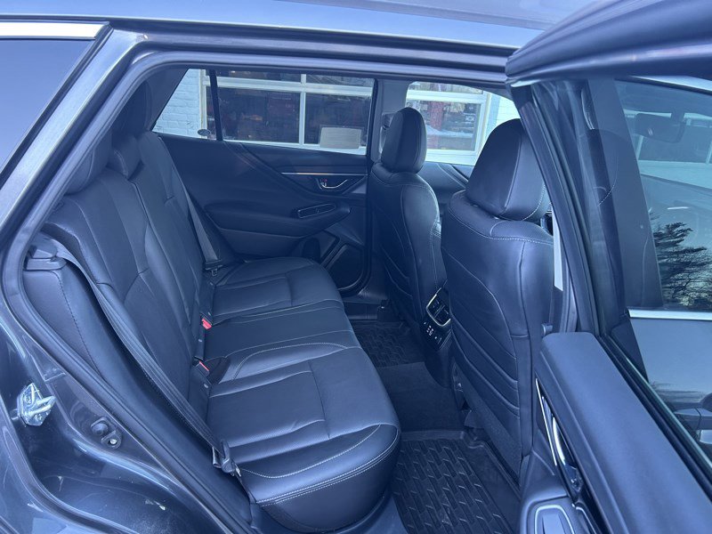 Used 2023 Subaru Outback Limited image 18