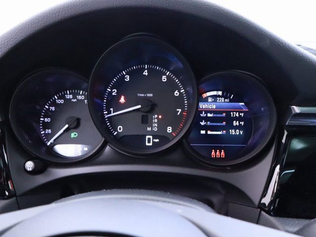 New 2025 Porsche Macan image 19