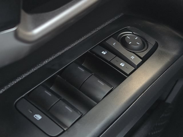 Certified 2026 Toyota Tacoma TRD Off-Road AWD/4WD image 24