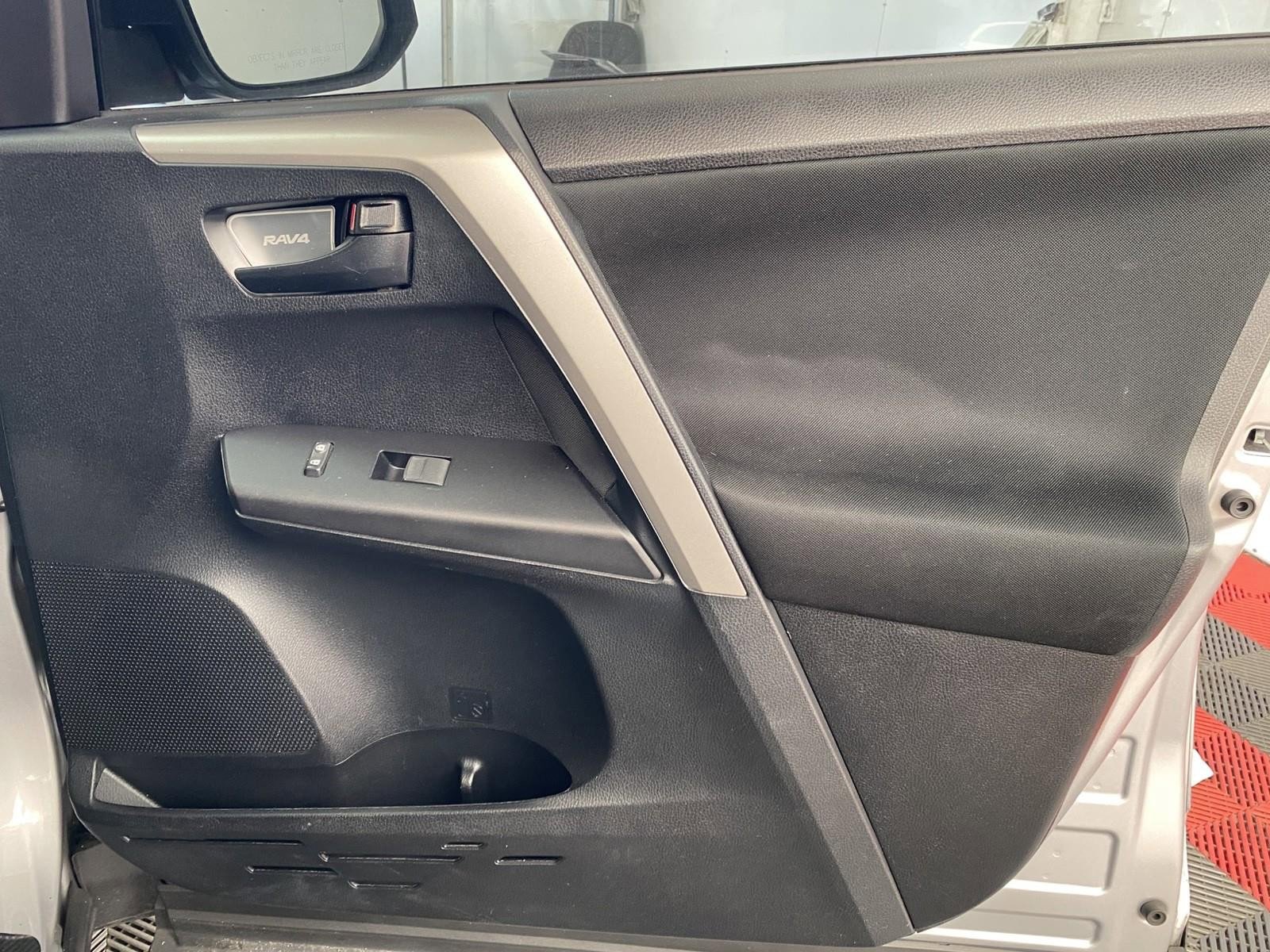 Used 2017 Toyota RAV4 LE w/ All Weather Liner Package AWD/4WD image 7