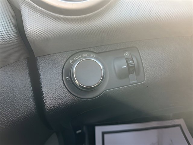 Used 2015 Chevrolet Sonic LT image 14