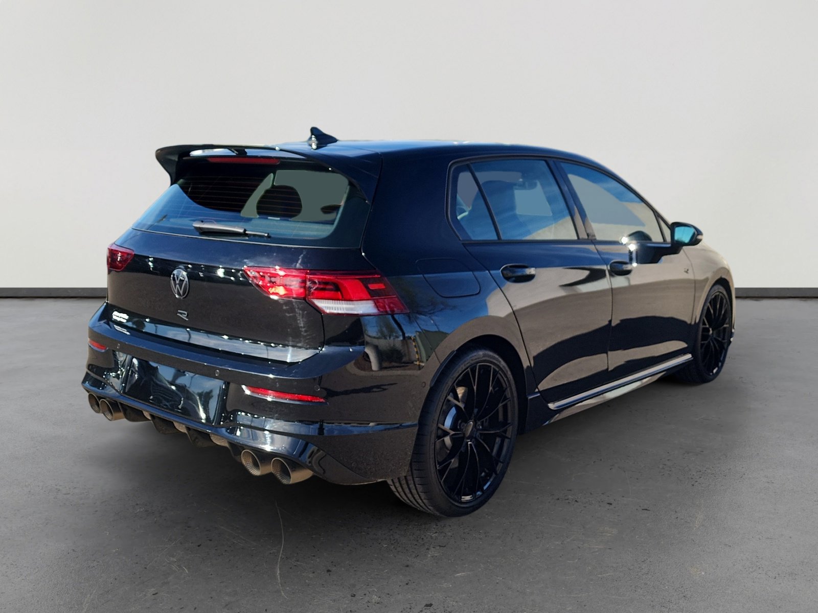 Certified 2025 Volkswagen Golf R Black Edition w/ Euro Stye Package image 5