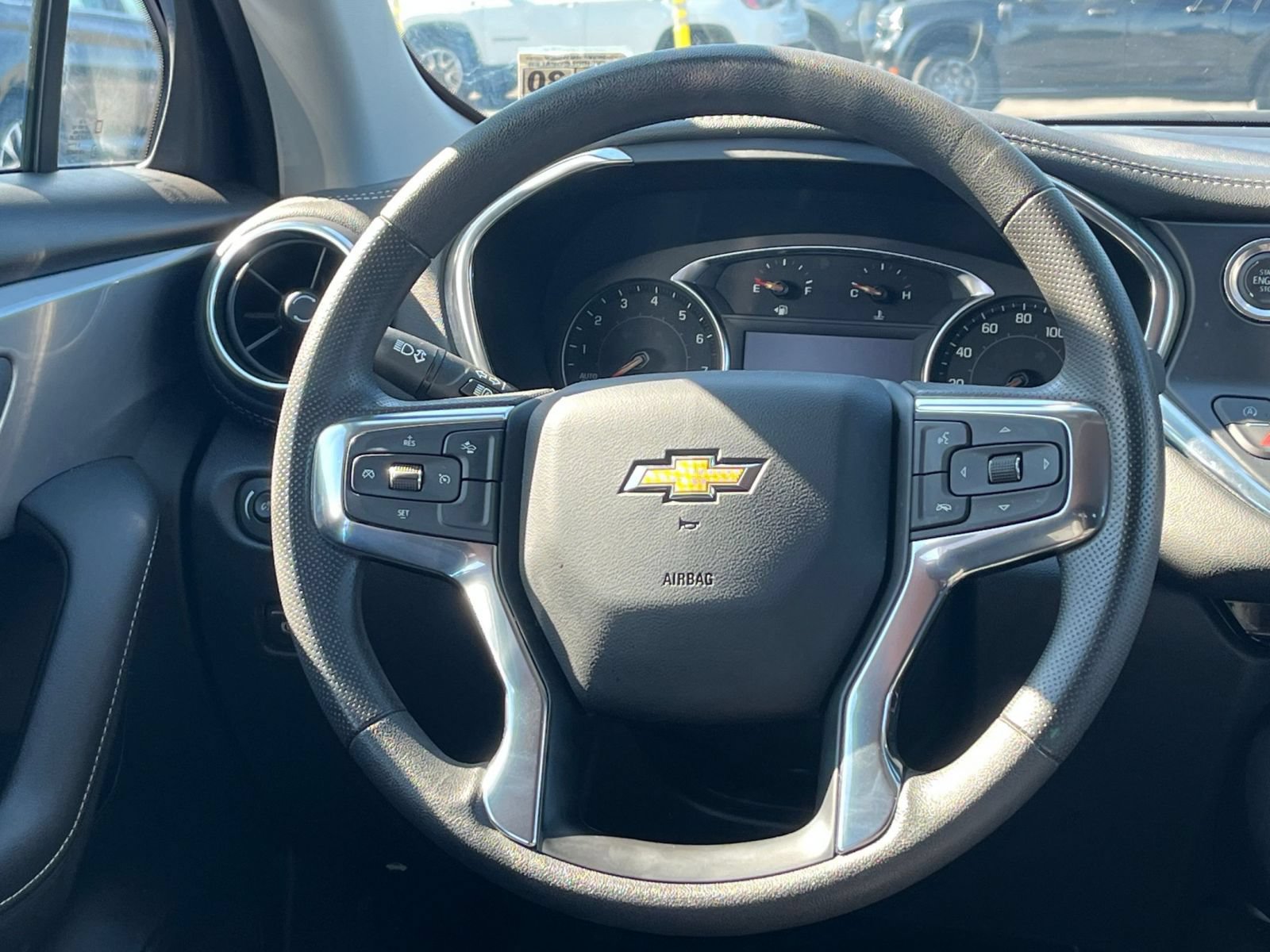Used 2025 Chevrolet Blazer LT FWD image 28