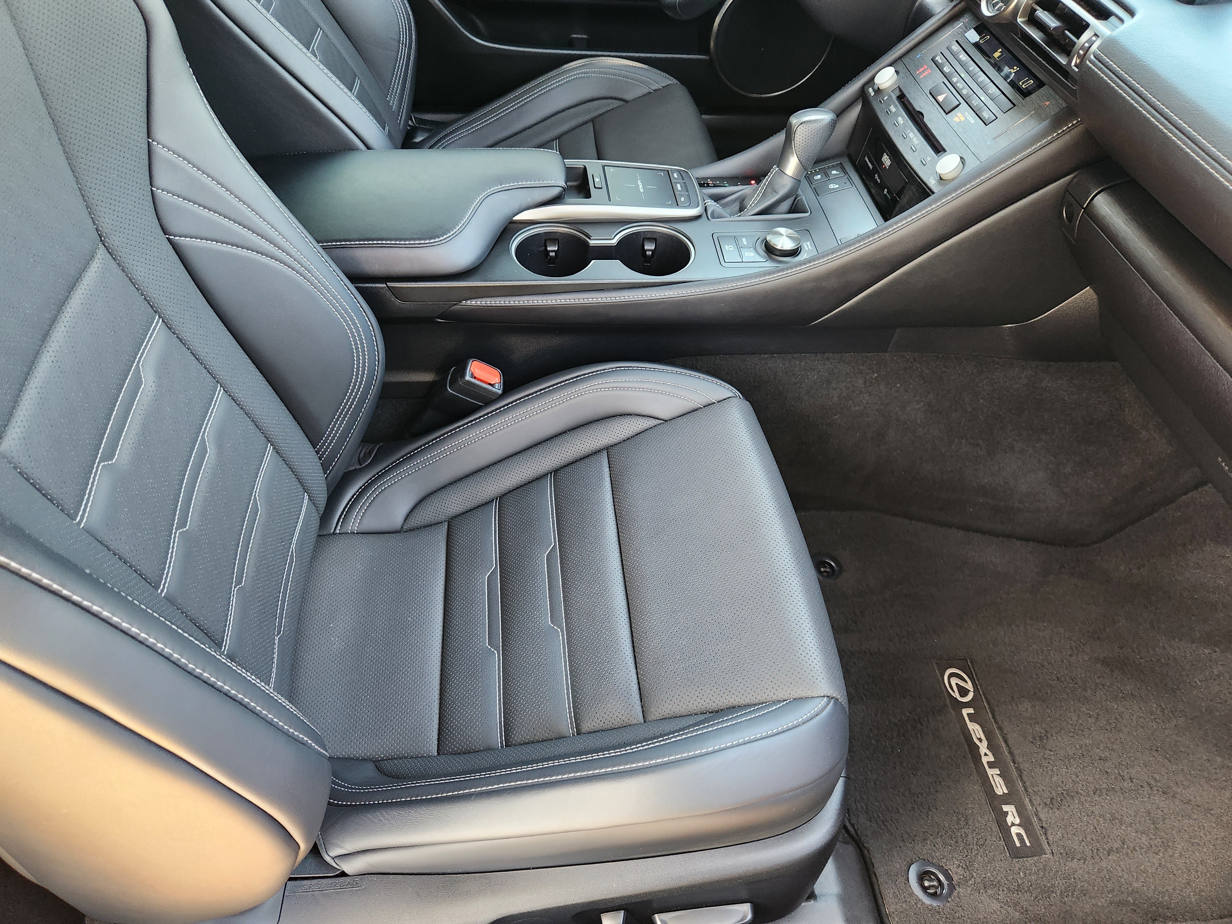 Used 2024 Lexus RC 350 F Sport RWD image 8