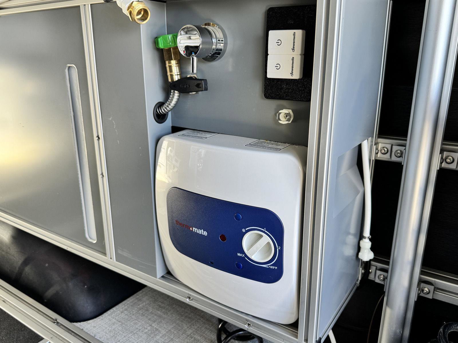 Used 2023 Ford Transit 350 XLT image 33