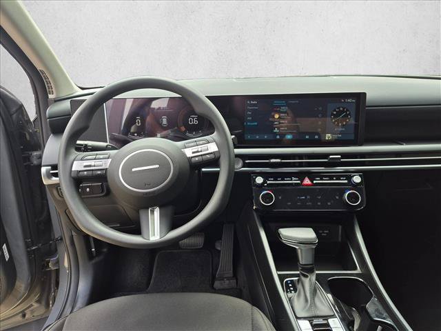Used 2026 Hyundai Tucson SEL Plus FWD image 26