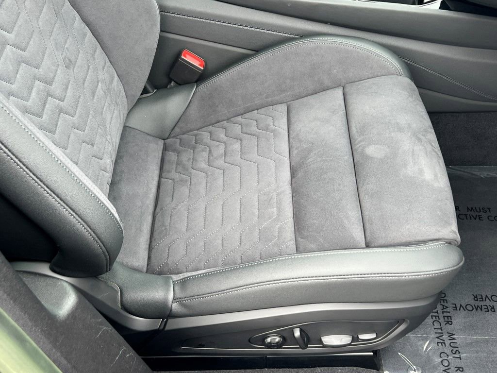 Certified 2023 Audi e-tron GT Premium Plus w/ Executive Package image 13