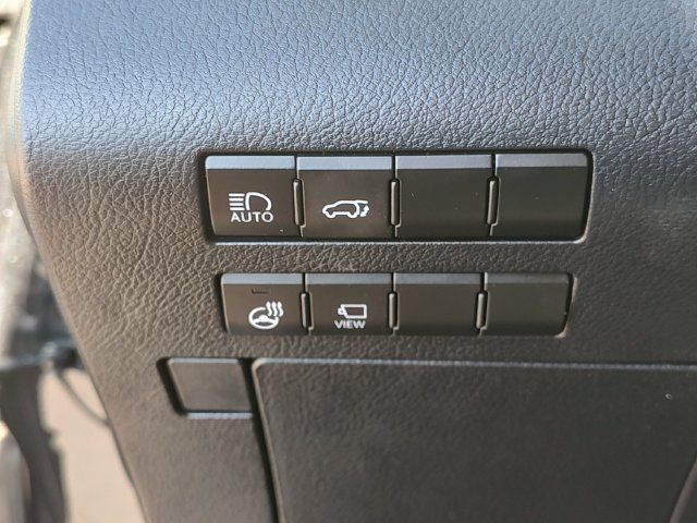 Used 2022 Lexus RX 350L FWD w/ Premium Package image 25