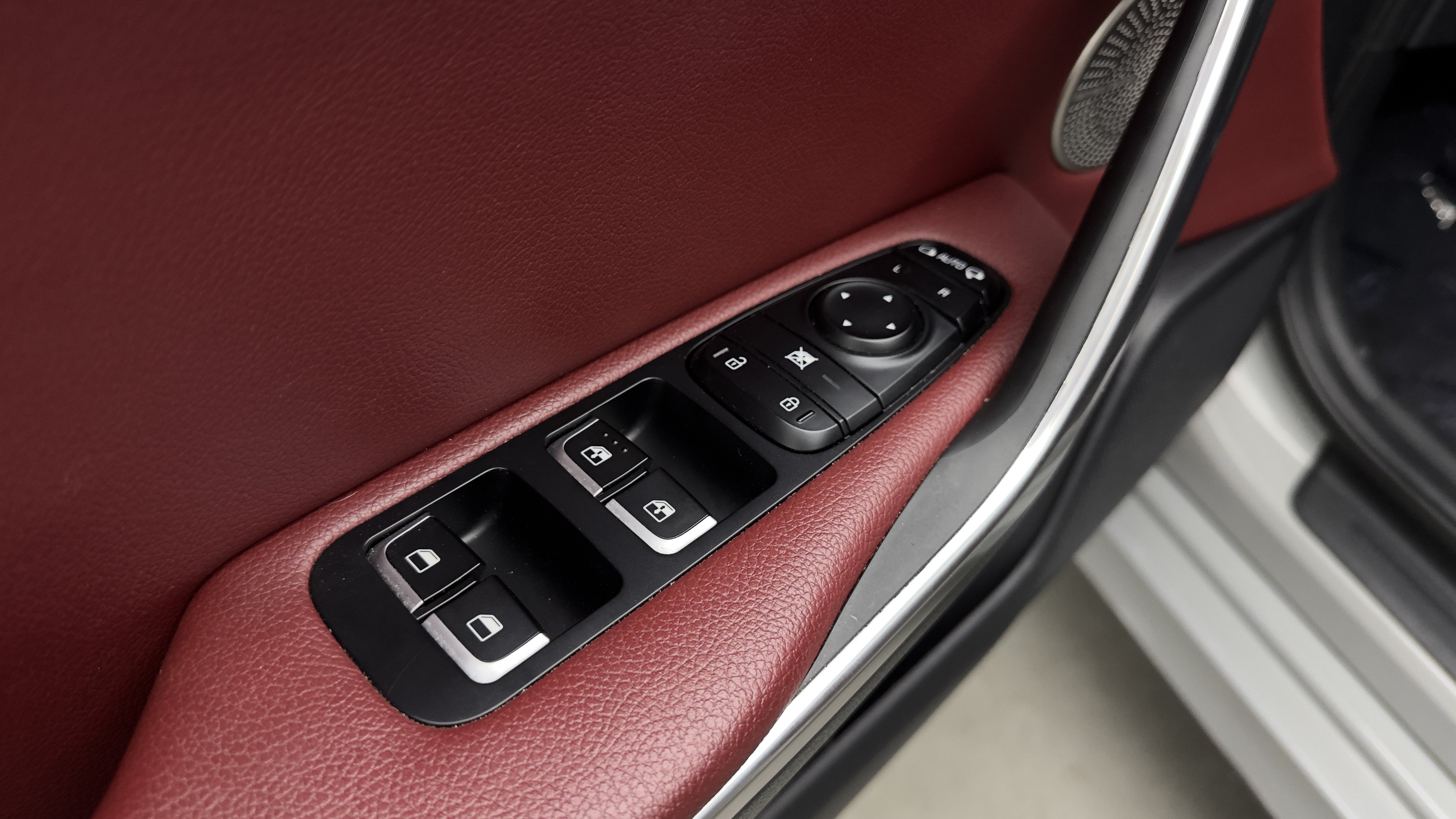 Used 2023 Kia Stinger GT-Line w/ Sun & Sound Package RWD image 15