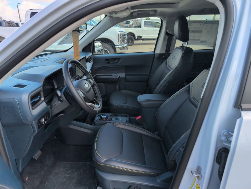 New 2026 Ford Maverick Lobo image 5