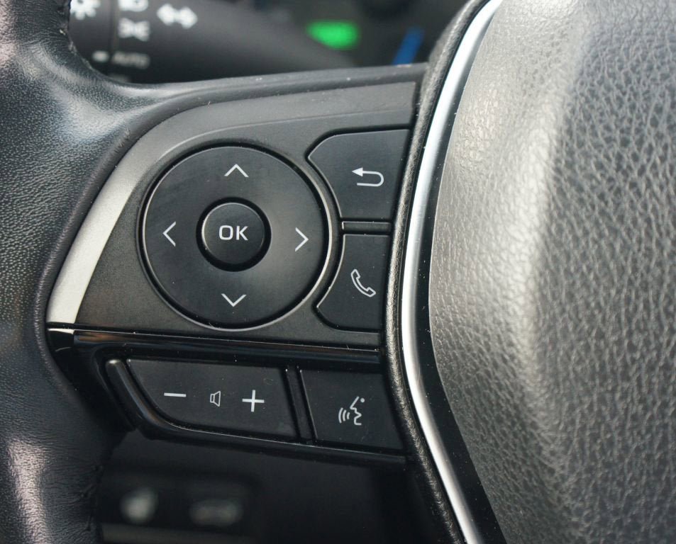 Used 2021 Toyota Venza Limited AWD/4WD image 11