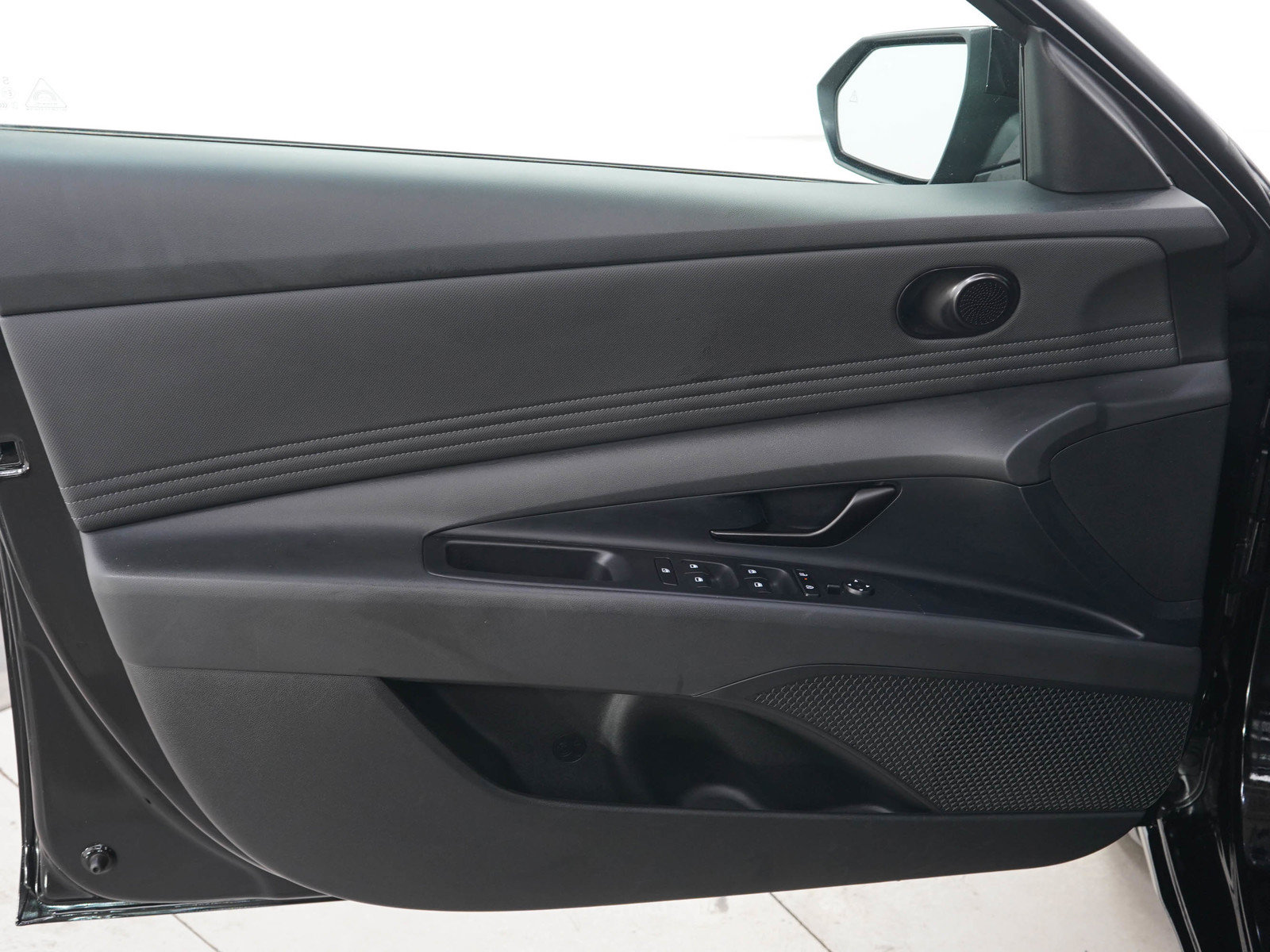 Used 2026 Hyundai Elantra SEL FWD image 18