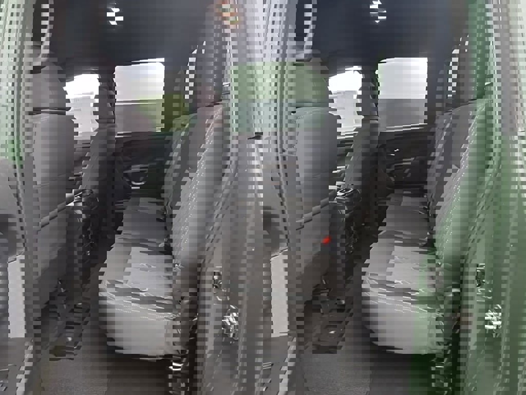 Used 2024 Nissan Titan SV w/ SV Bronze Edition Package image 30