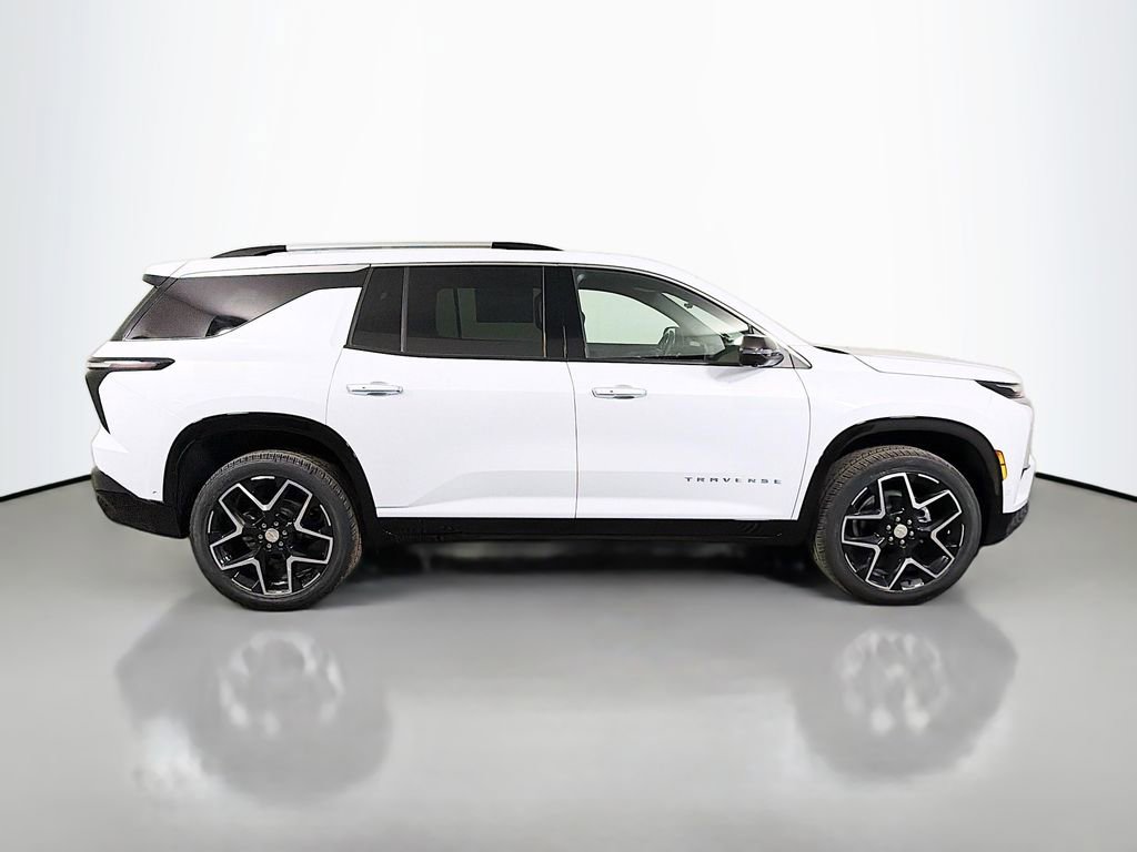 New 2026 Chevrolet Traverse High Country w/ LPO, Floor Liner Package AWD/4WD image 4
