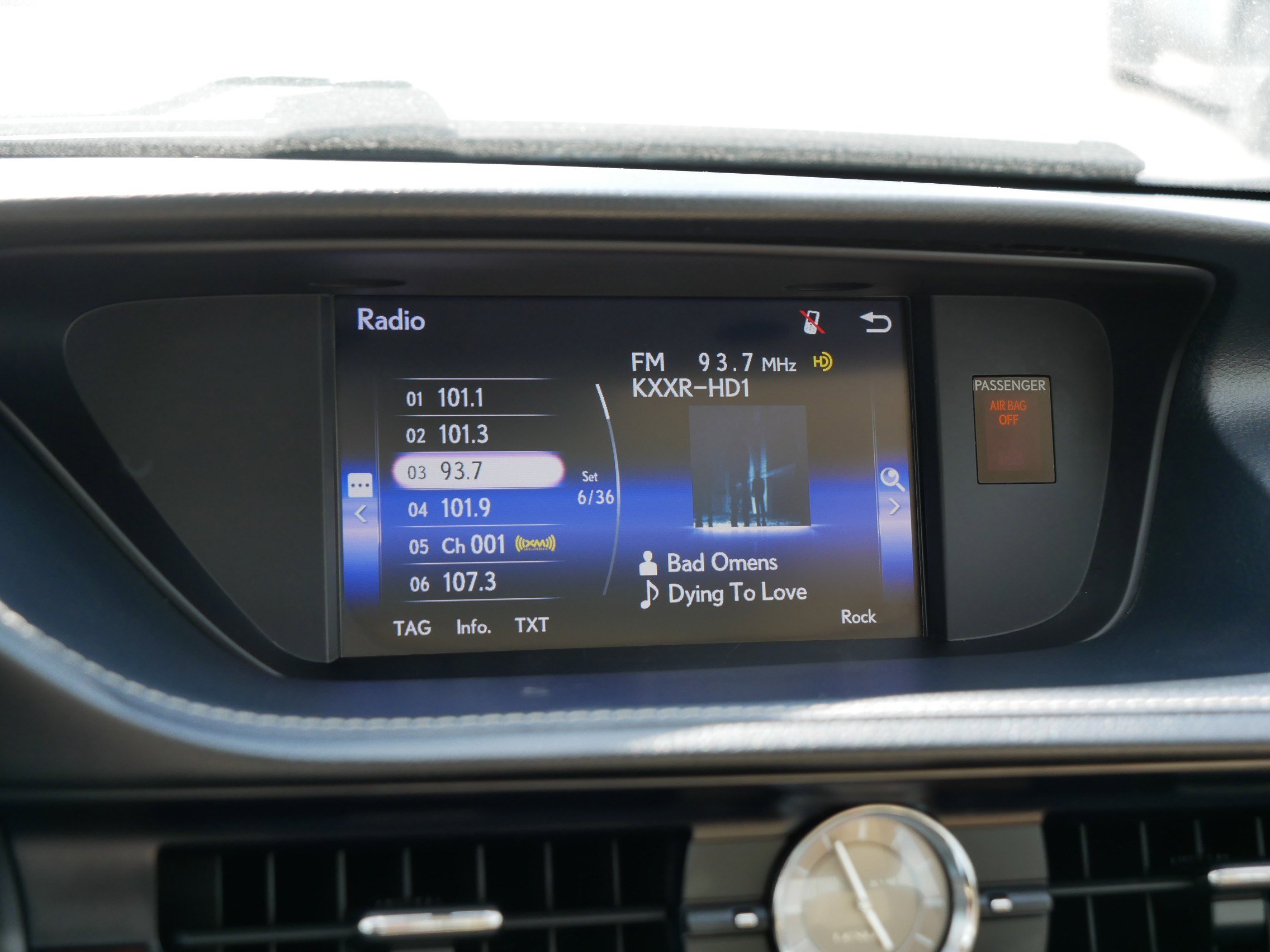 Used 2015 Lexus ES 350 w/ Premium Package FWD image 22