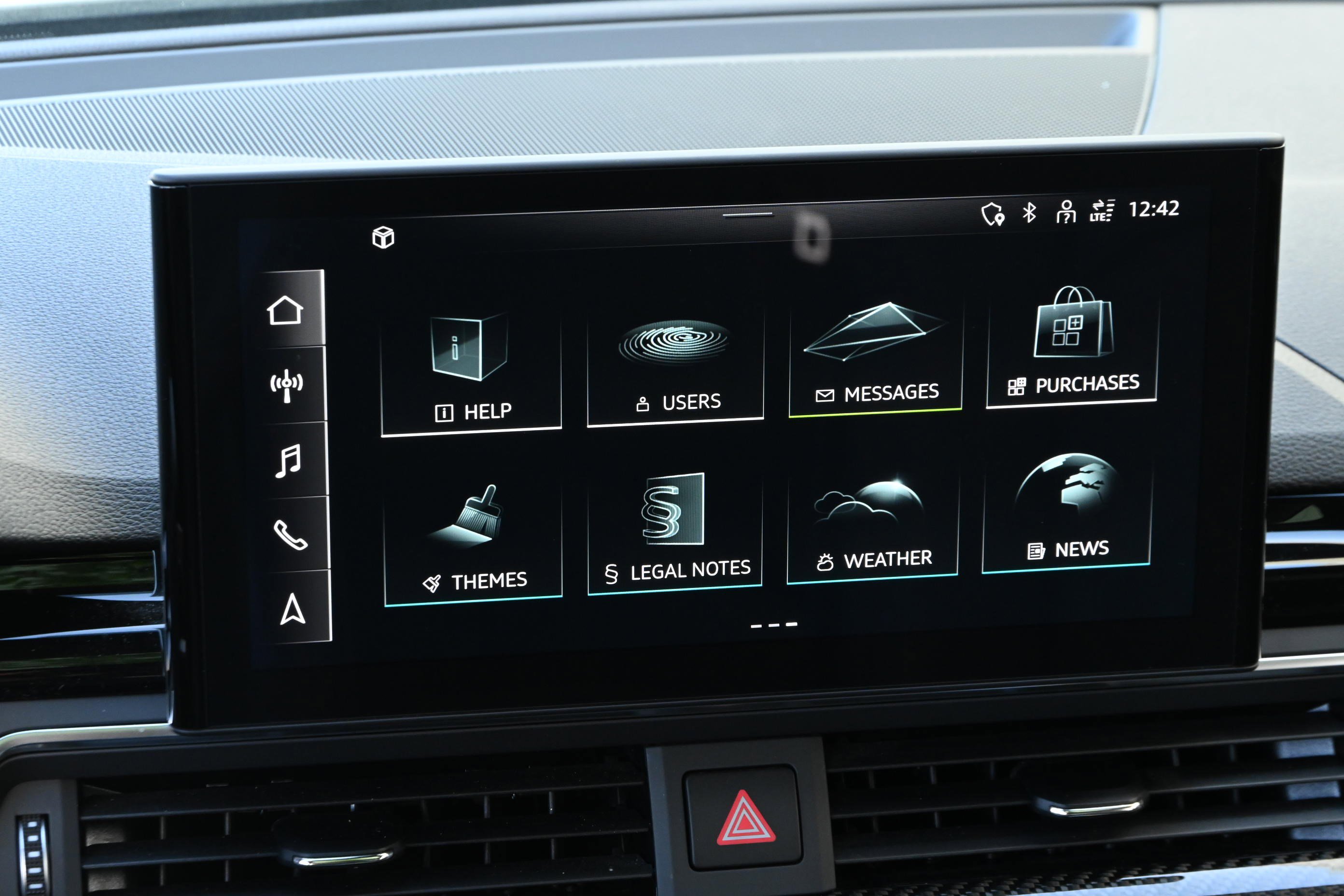 Used 2023 Audi S4 Prestige w/ Prestige Package image 26