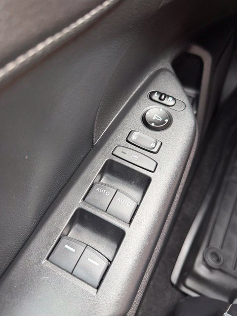 Used 2019 Honda Civic Touring image 18