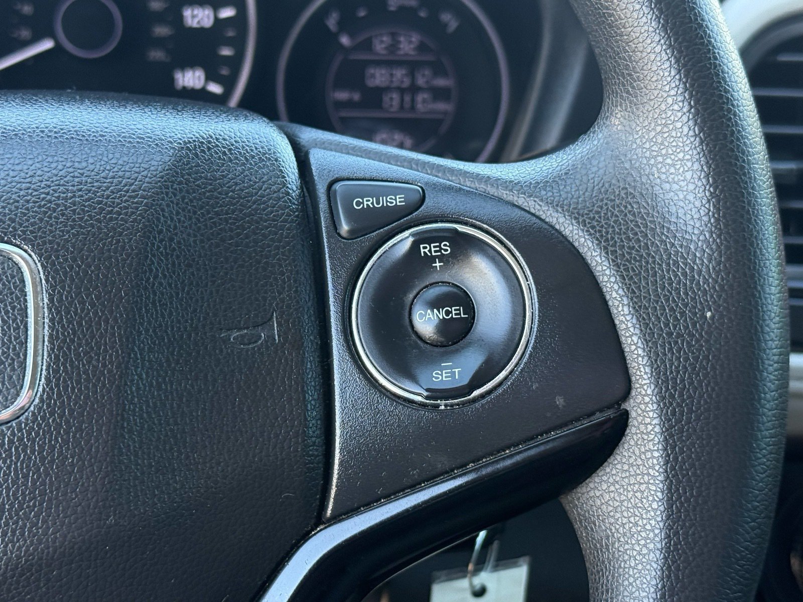 Used 2020 Honda HR-V LX image 17
