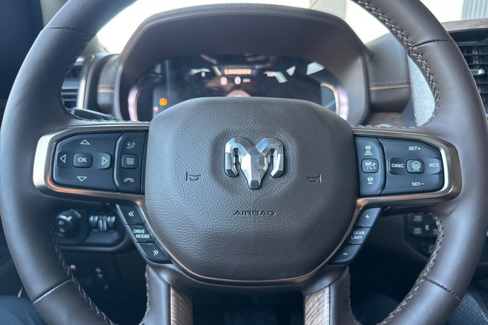 New 2027 RAM 1500 Limited AWD/4WD image 22