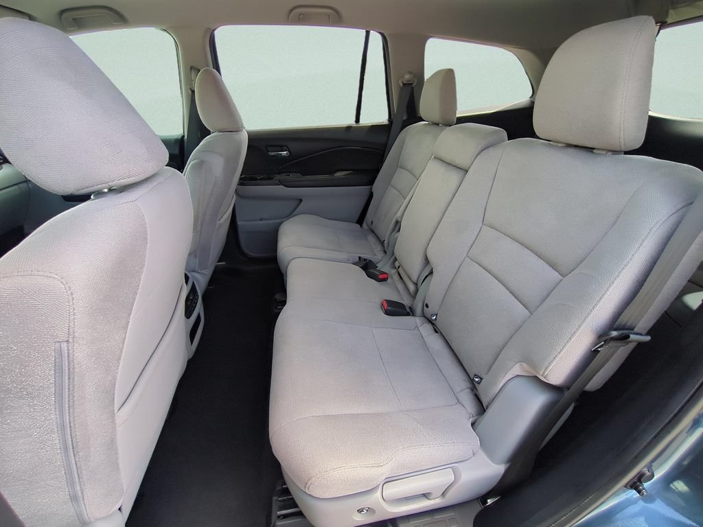 Used 2021 Honda Pilot EX image 10