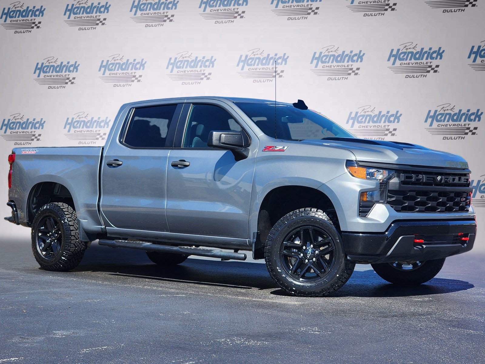 Used 2024 Chevrolet Silverado 1500 Custom Trail Boss AWD/4WD image 2