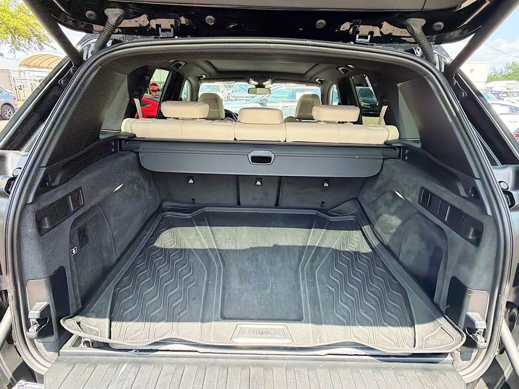 Used 2020 BMW X5 xDrive40i w/ Convenience Package image 11