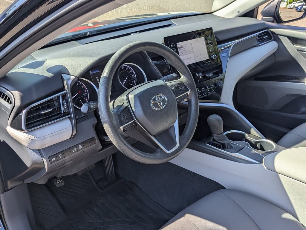 Used 2021 Toyota Camry LE FWD image 12
