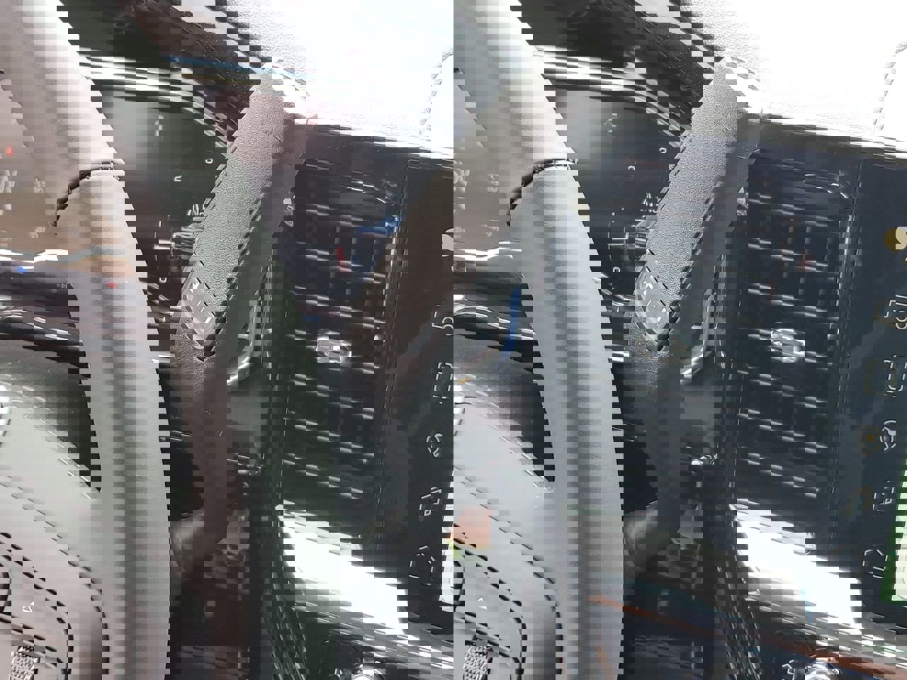 New 2025 GMC Sierra 2500 SLT w/ SLT Premium Package image 52