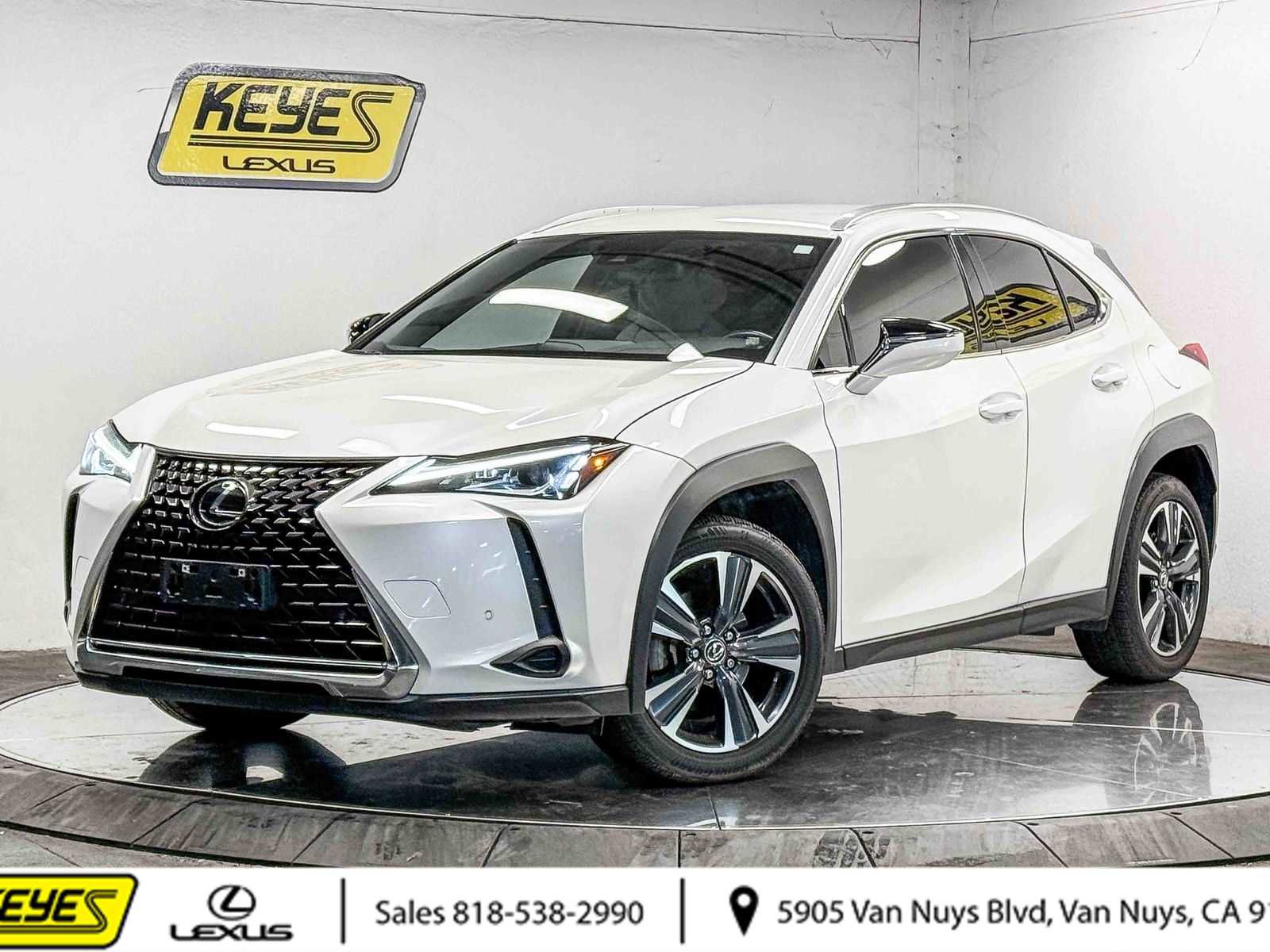 Used 2022 Lexus UX 200 w/ Accessory Package (Z2)