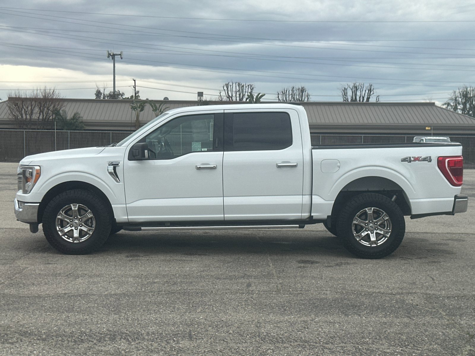 Certified 2022 Ford F150 XLT w/ Equipment Group 302A High image 7
