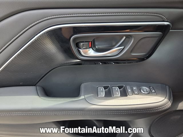 Used 2025 Acura ADX FWD image 17