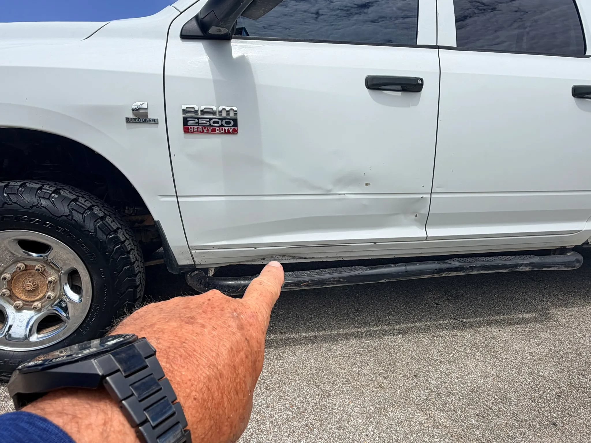 Used 2012 RAM 2500 ST w/ Protection Group AWD/4WD image 5