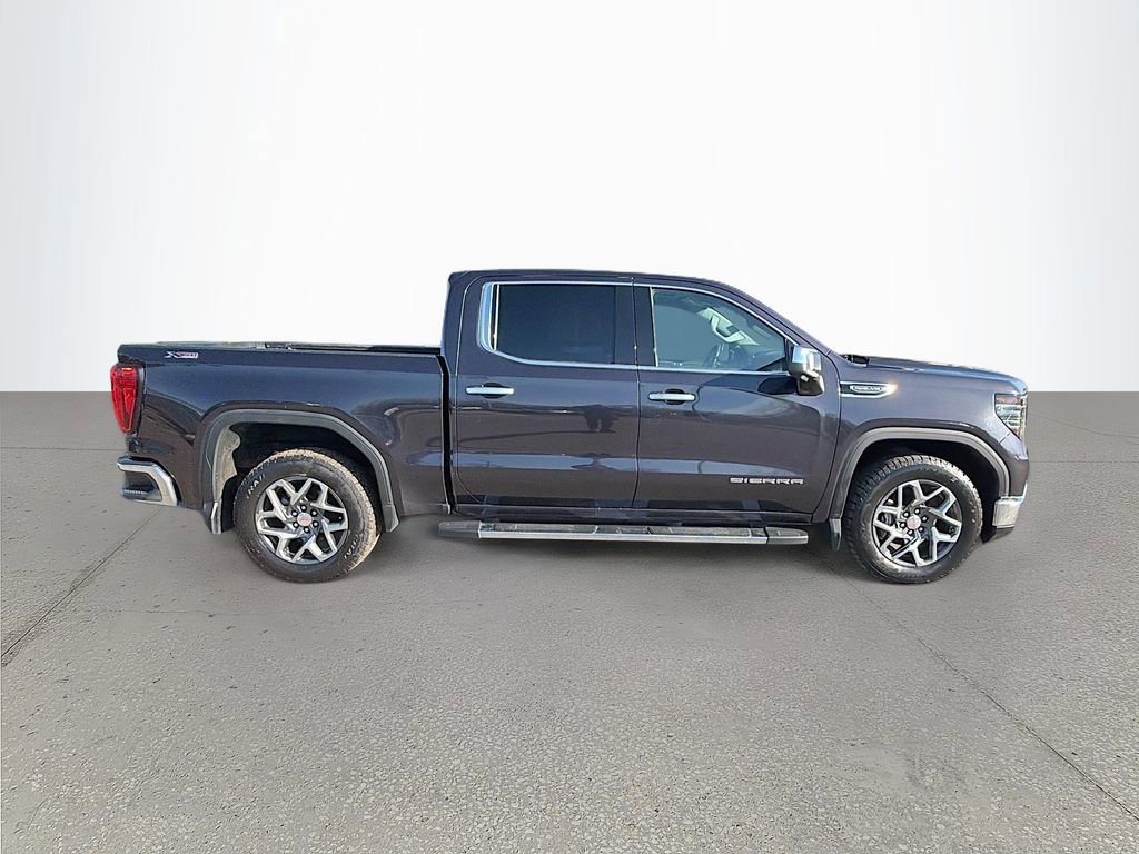 Used 2022 GMC Sierra 1500 SLT w/ X31 Off-Road Package image 2